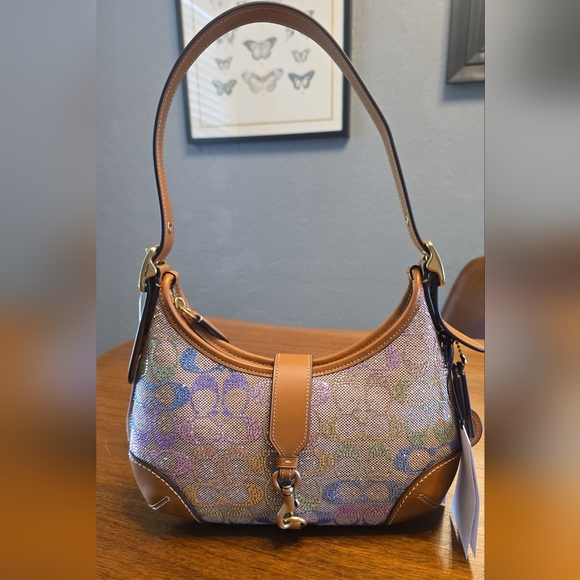 Handbags - Coach Hamptons Hobo Bag In Crystal Signature Jacquard